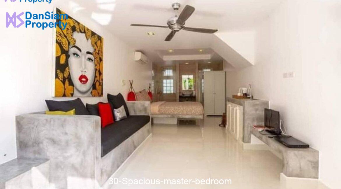 30-Spacious-master-bedroom