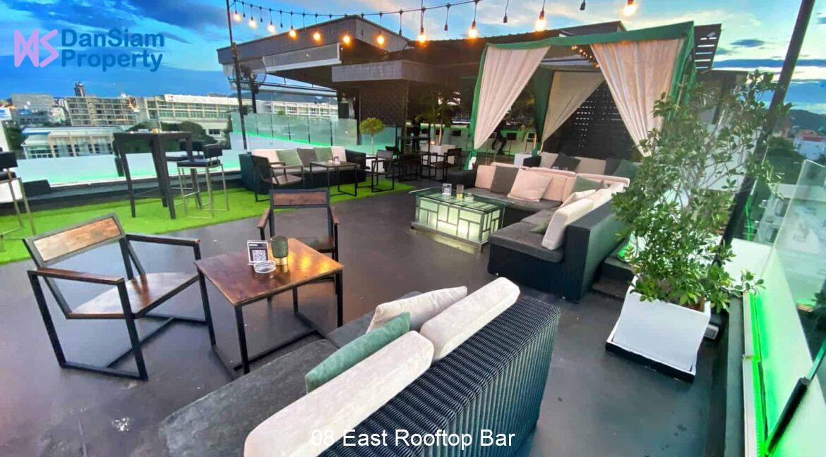 08 East Rooftop Bar