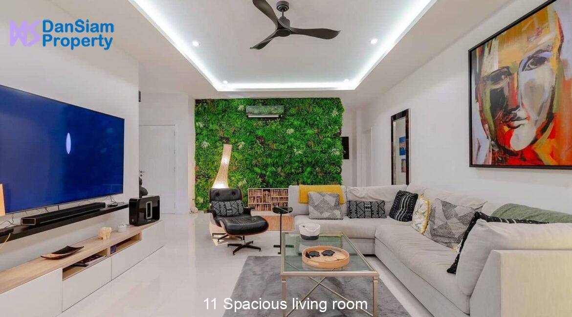 11 Spacious living room