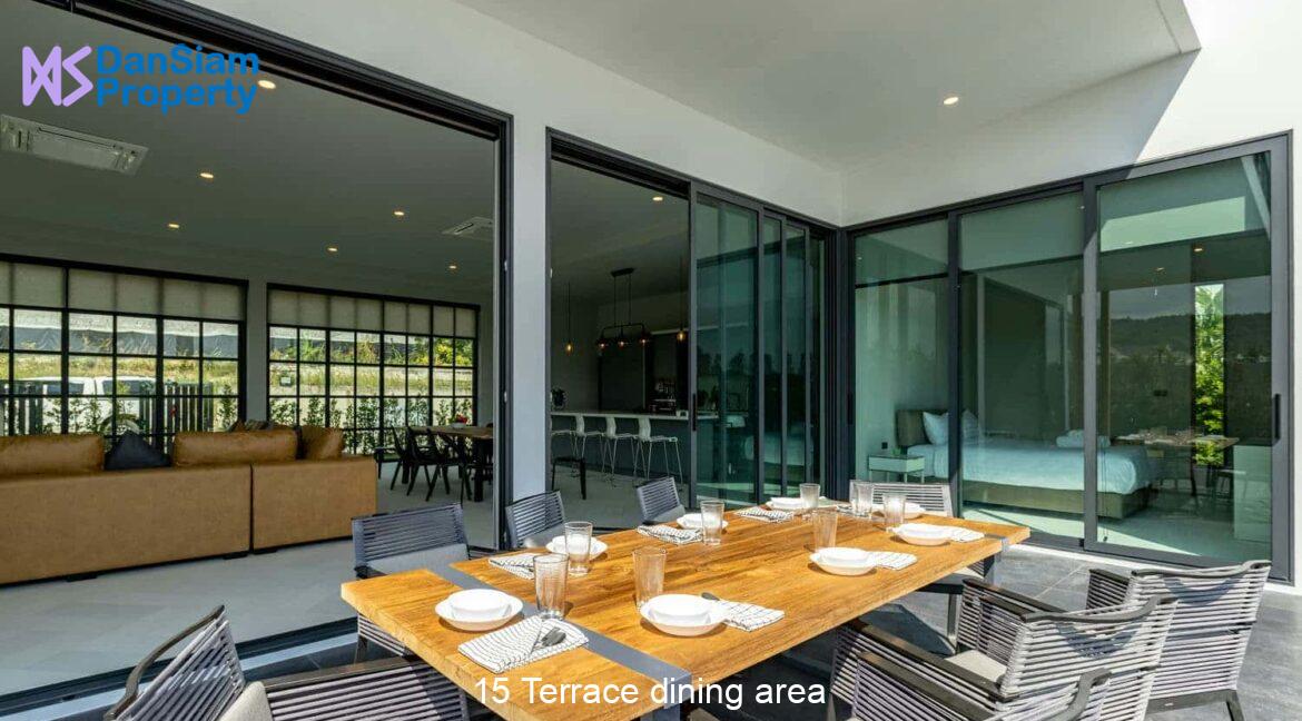 15 Terrace dining area