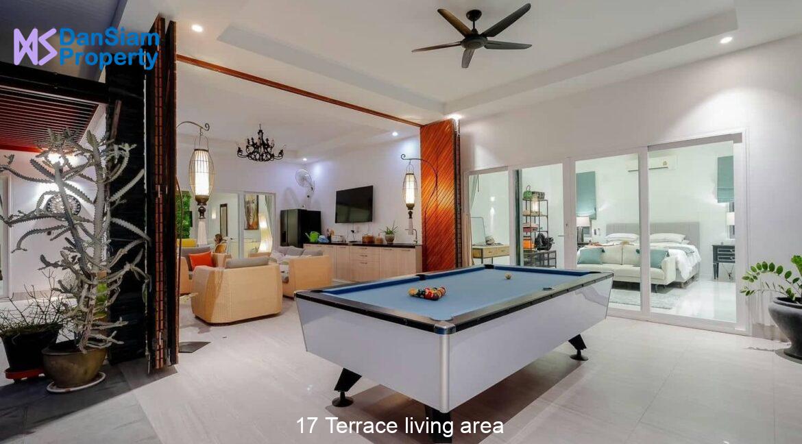17 Terrace living area
