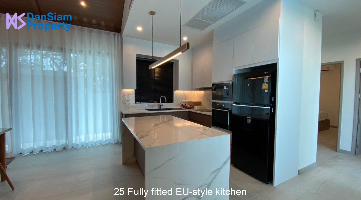25 Fully fitted EU-style kitchen