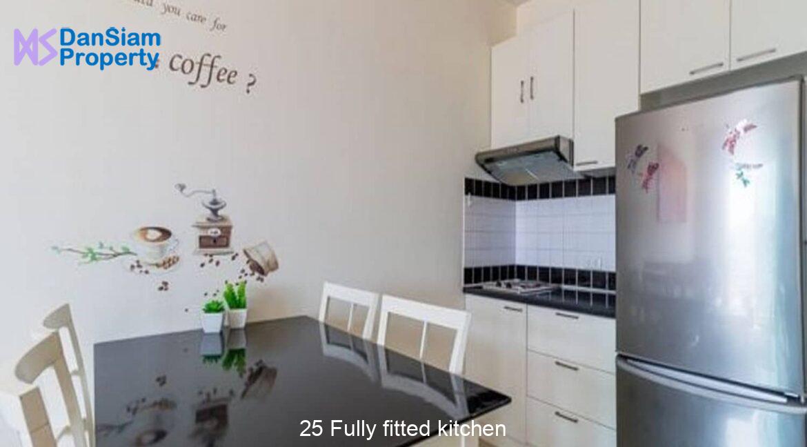 25 Fully fitted kitchen