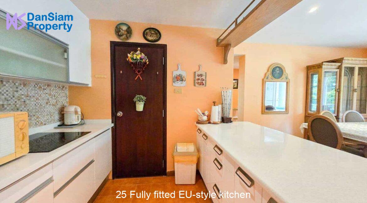 25 Fully fitted EU-style kitchen