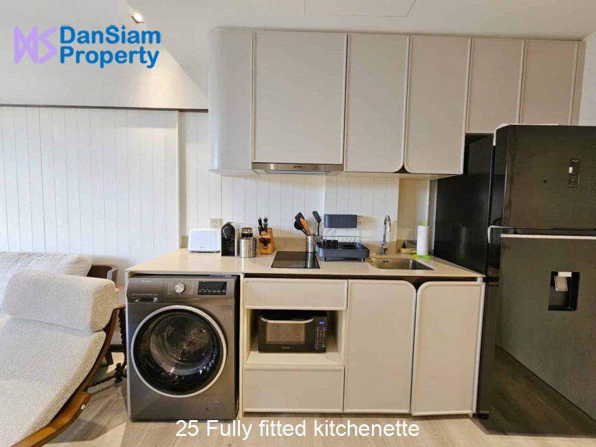 25 Fully fitted kitchenette