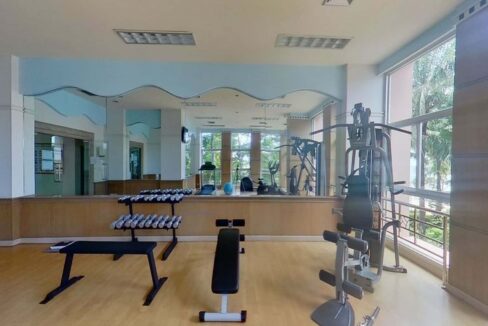 85 Fitness room