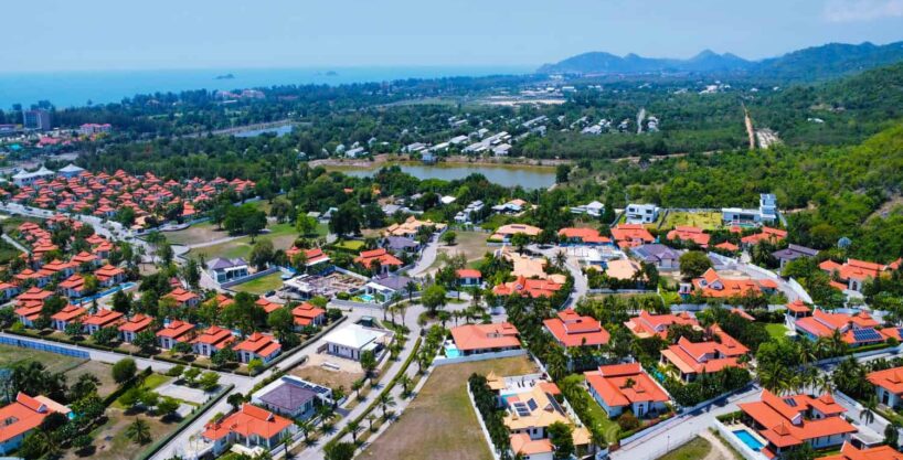 Corner Land Plot in Hua Hin at Prestigious BelVida Estates