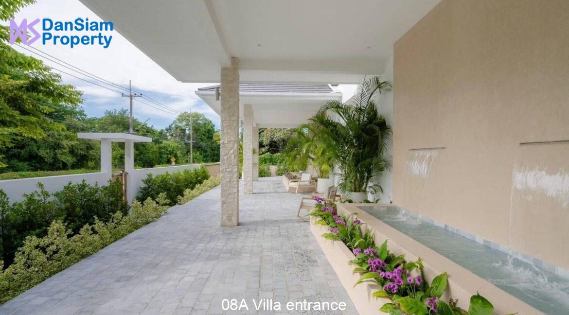 08A Villa entrance