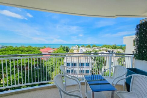 16B Living room Balcony