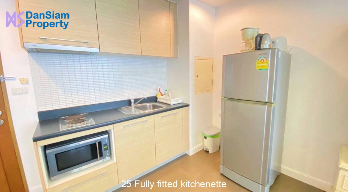 25 Fully fitted kitchenette