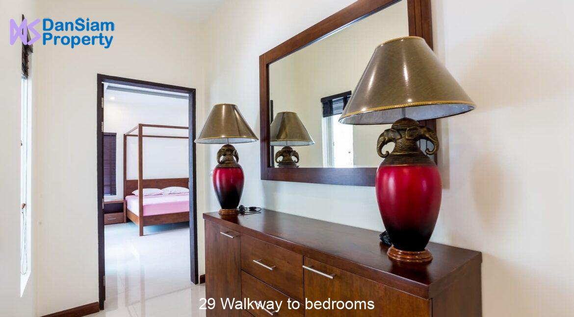 29 Walkway to bedrooms