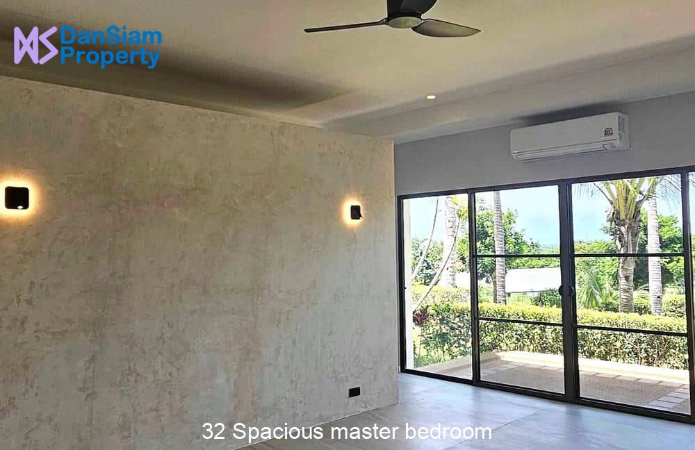 32 Spacious master bedroom