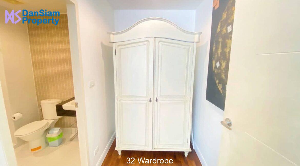 32 Wardrobe