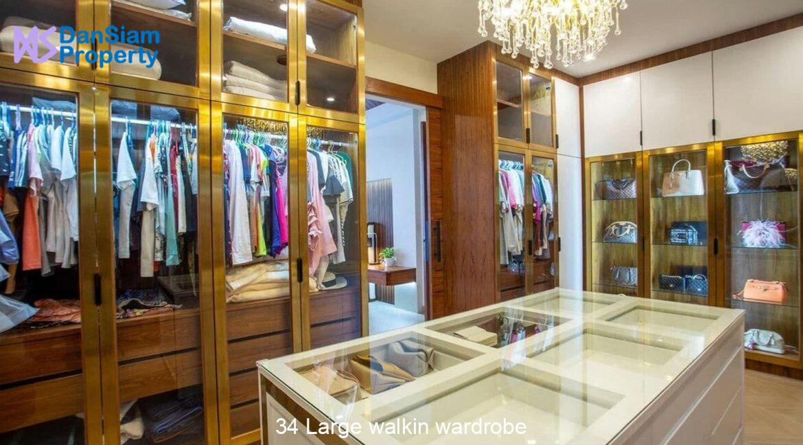 34 Large walkin wardrobe