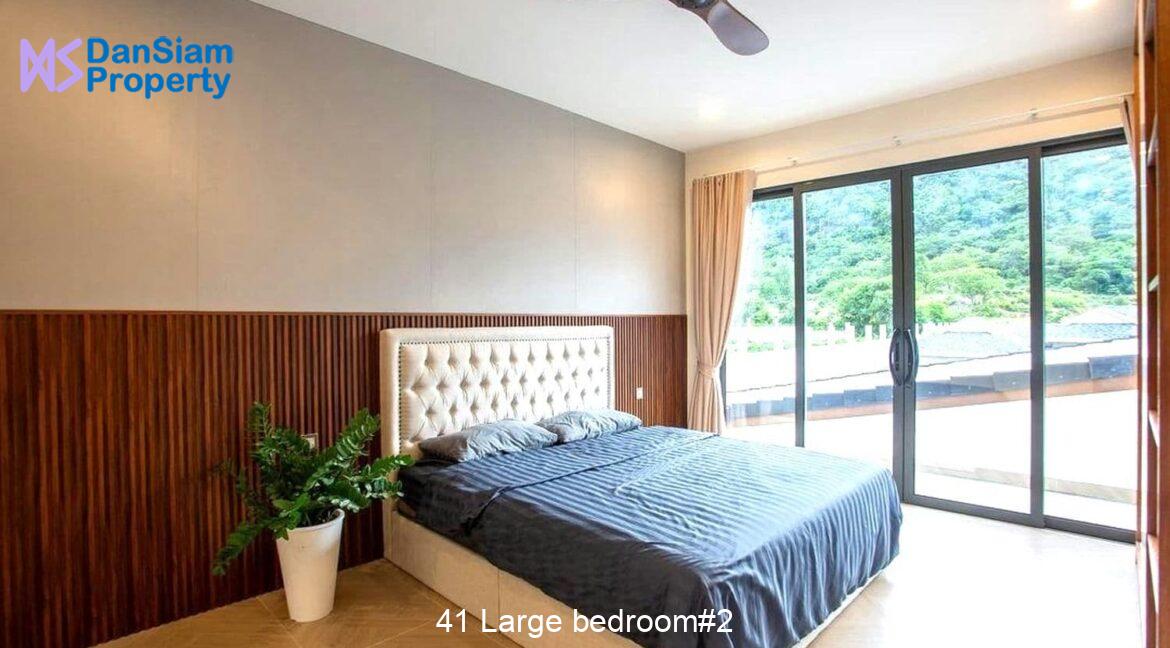 41 Large bedroom#2