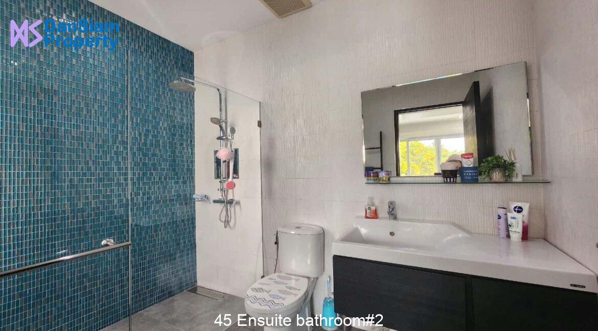 45 Ensuite bathroom#2