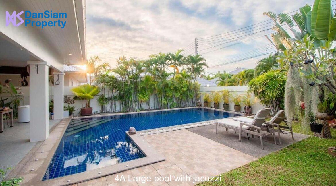 4A Large pool with jacuzzi