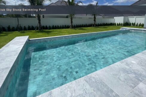 04 Large overflow swimming pool