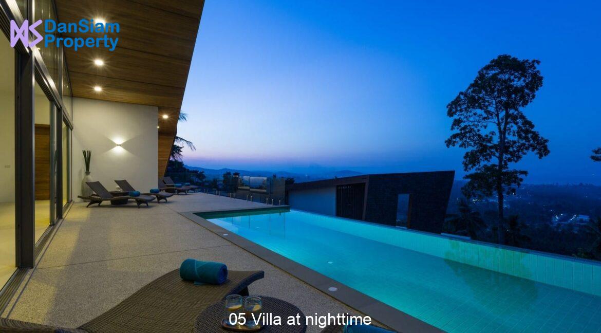 05 Villa at nighttime