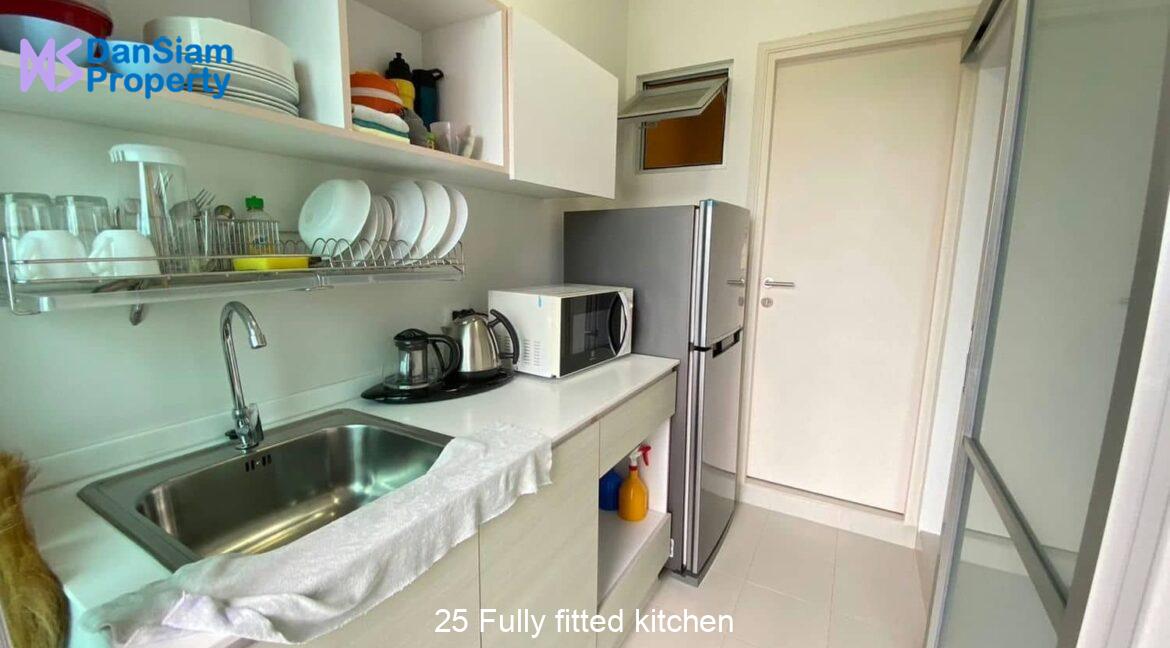 25 Fully fitted kitchen