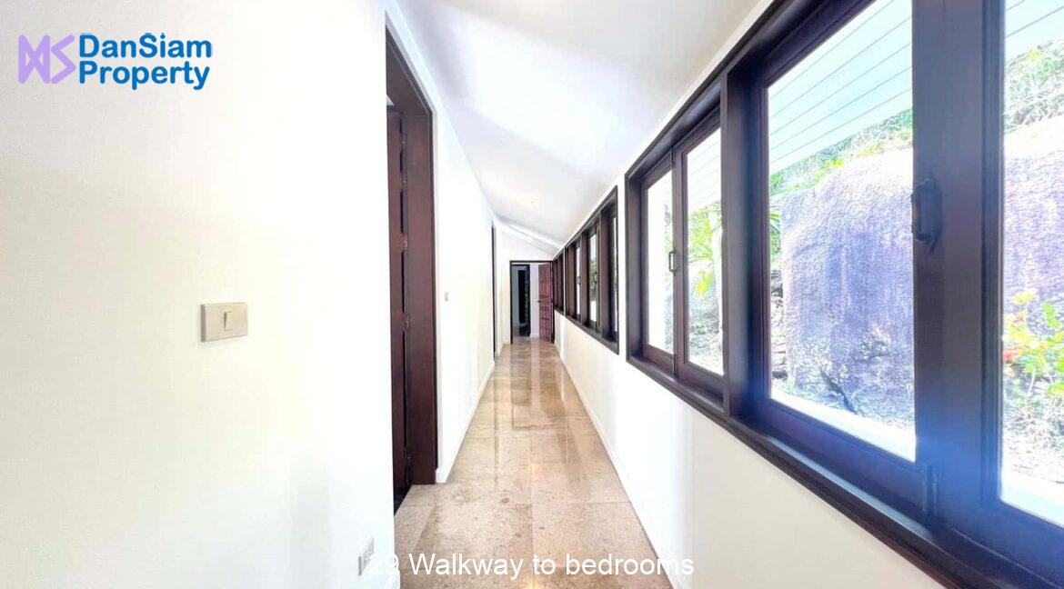 29 Walkway to bedrooms